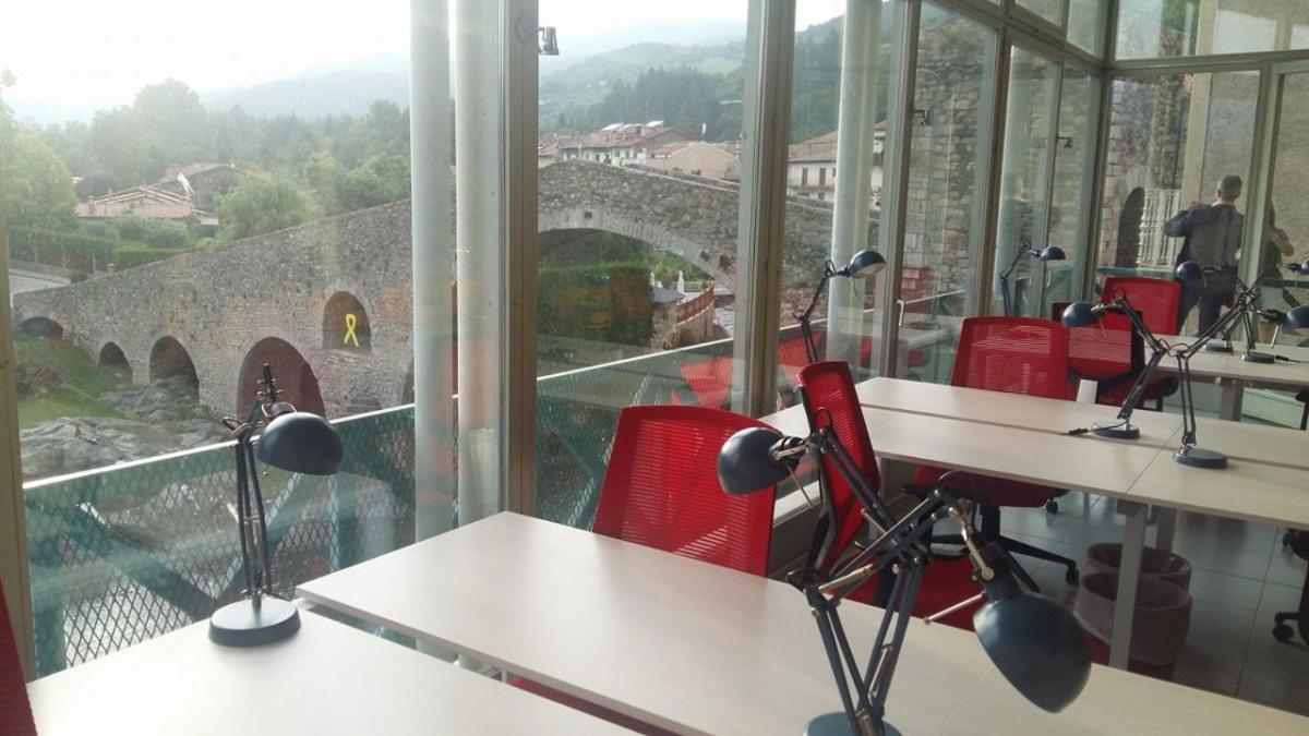 Apartamento Duplex En El Puente Historico, Gra De Fajol Camprodon Eksteriør billede